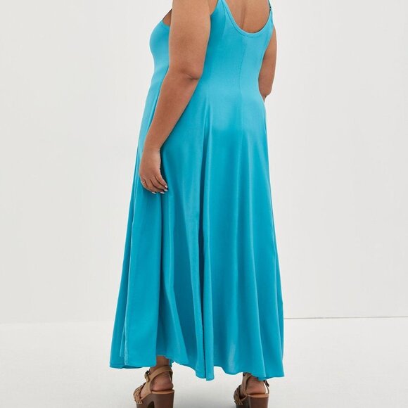 Torrid Maxi Challis Trapeze Dress - Picture 4 of 6